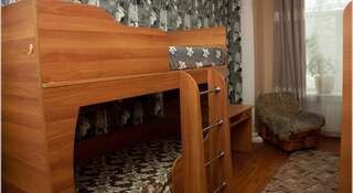 Гостиница B&B Мини Хостел Иркутск Спальное место на двухъярусной кровати в общем номере для мужчин и женщин-1