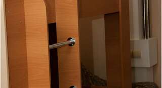 Гостиница B&B Мини Хостел Иркутск Спальное место на двухъярусной кровати в общем номере для мужчин и женщин-4