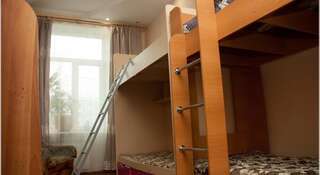 Гостиница B&B Мини Хостел Иркутск Спальное место на двухъярусной кровати в общем номере для мужчин и женщин-7